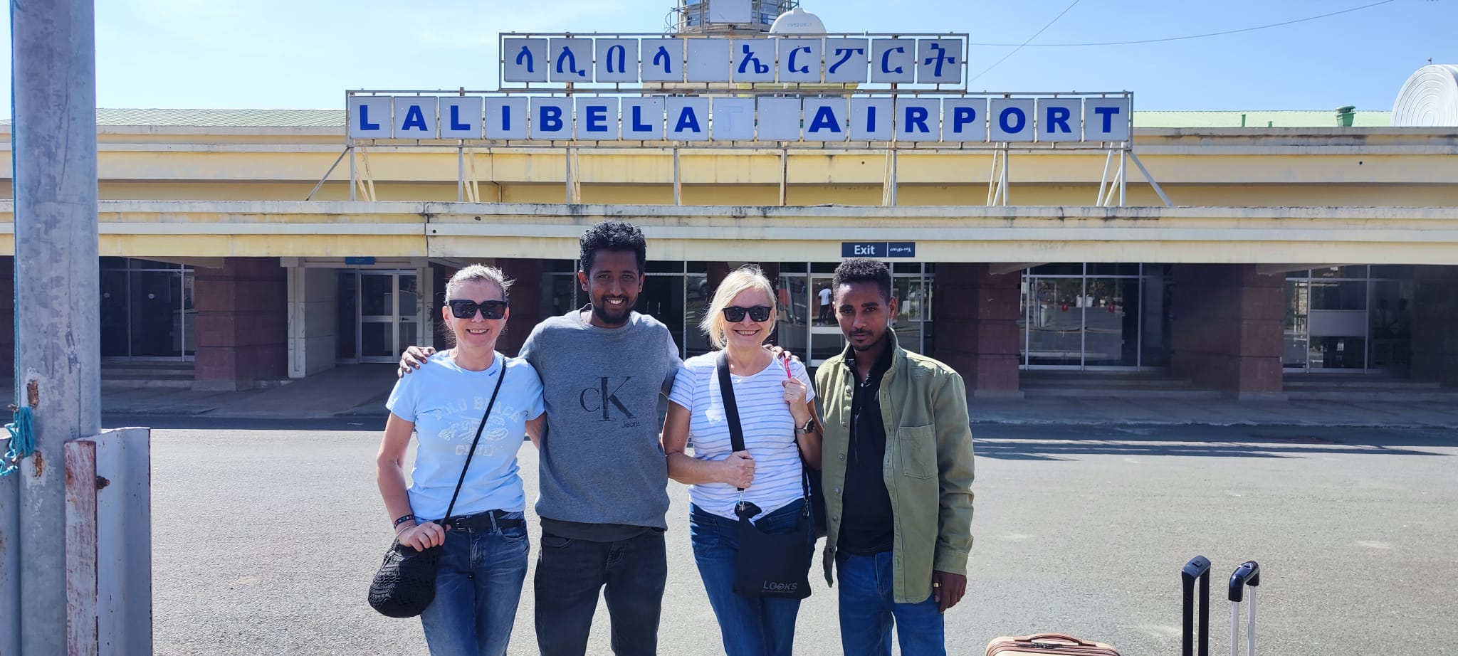 Travelers on a RohaTours expedition, December 2024